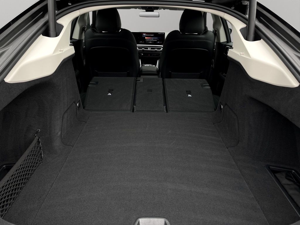 BMW i4 2023