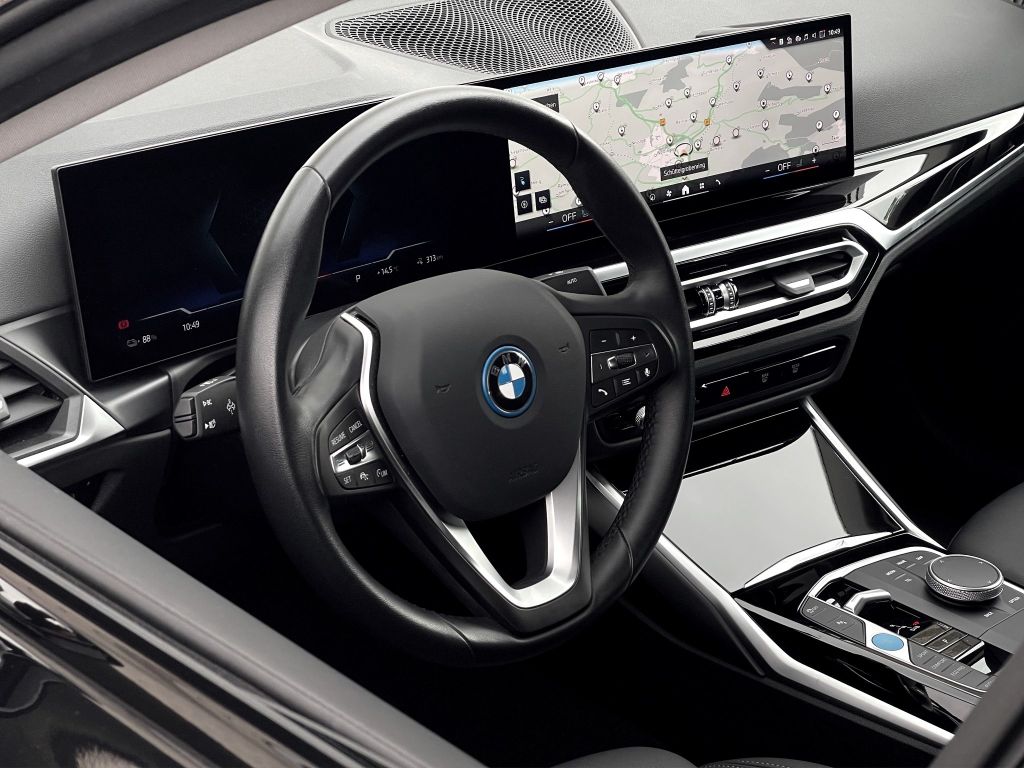 BMW i4 2023