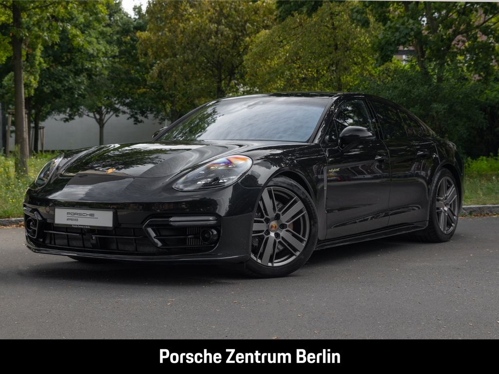 Porsche Panamera 2022