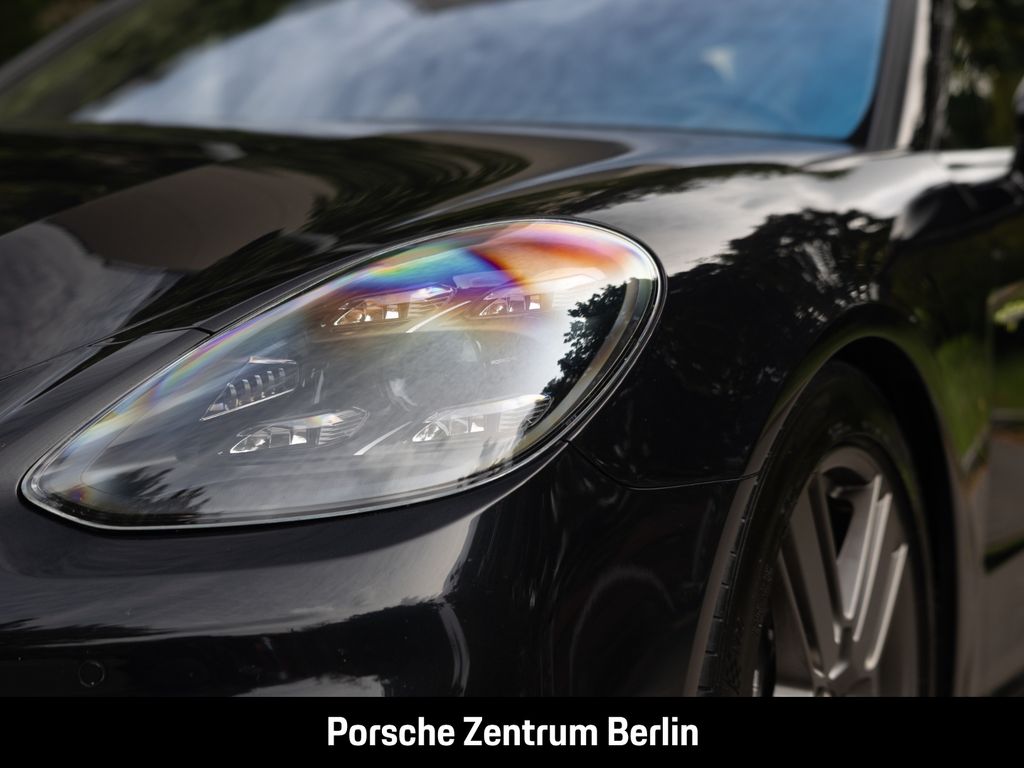 Porsche Panamera 2022