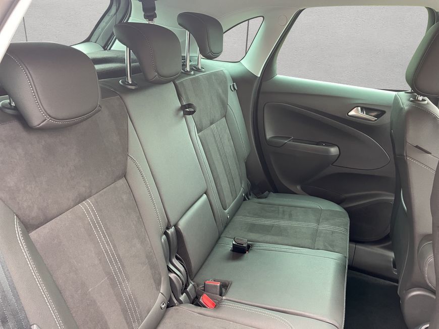 Opel Crossland (X) 2024