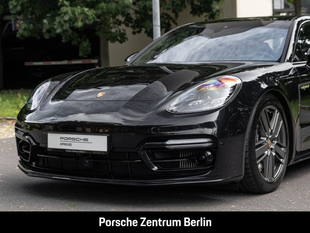 Porsche Panamera 2022