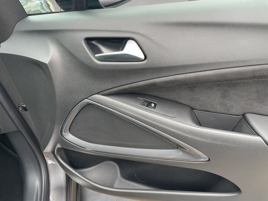 Opel Crossland (X) 2024