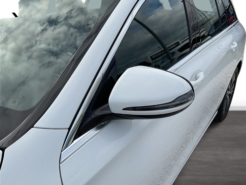 Mercedes-Benz E 200 2020