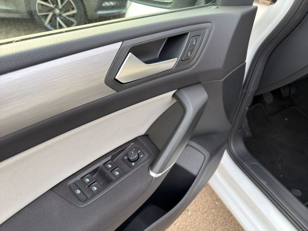 Volkswagen Touran 2024