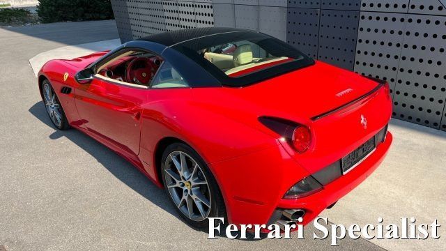 Ferrari California 2012