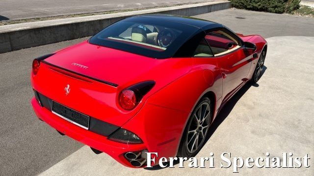 Ferrari California 2012