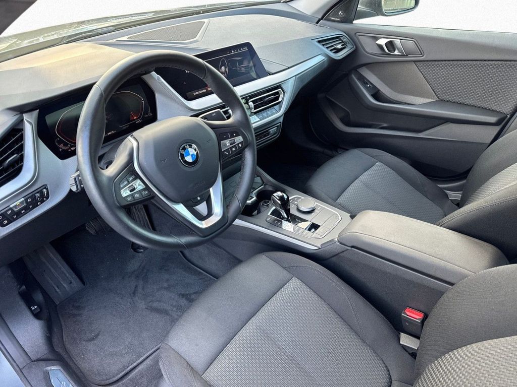 BMW 218 Gran Coupé 2024