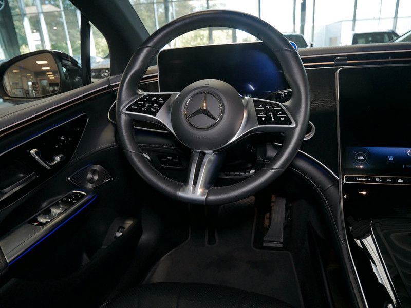 Mercedes-Benz EQE 2024