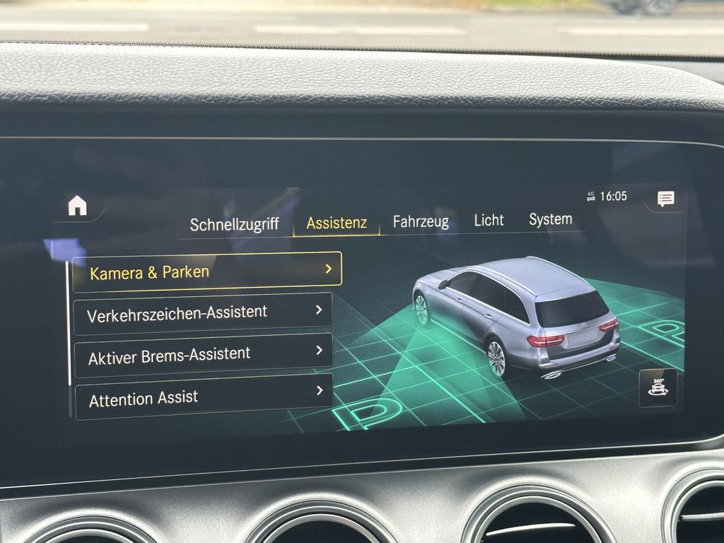 Mercedes-Benz E 300 2022