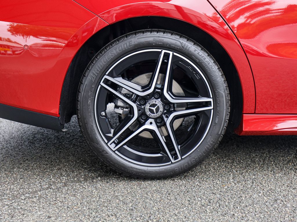 Mercedes-Benz CLA 220 2025