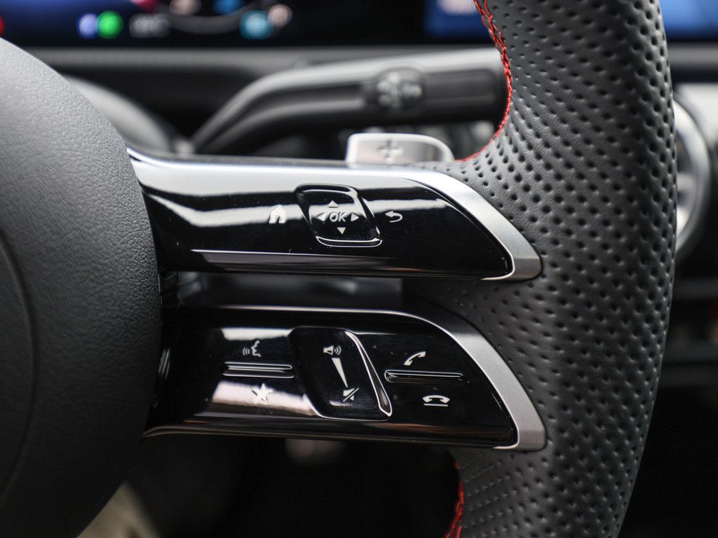 Mercedes-Benz CLA 220 2025