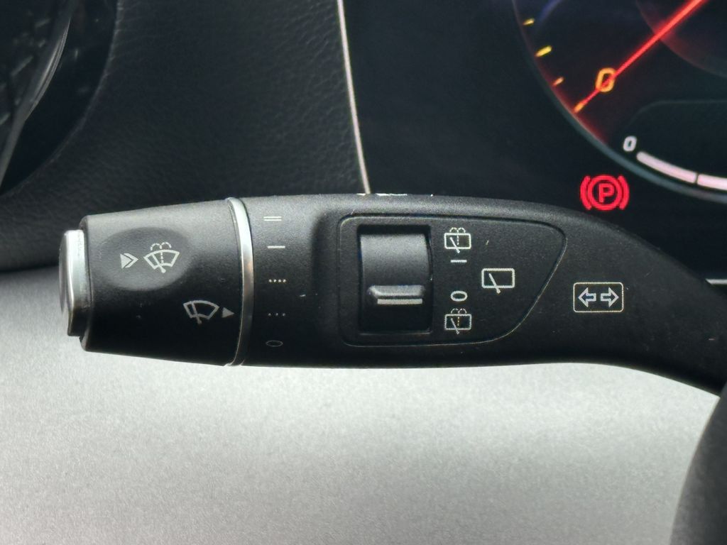 Mercedes-Benz E 300 2022