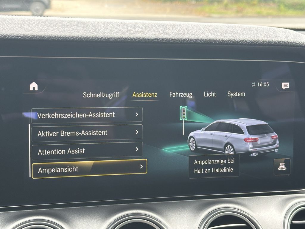 Mercedes-Benz E 300 2022