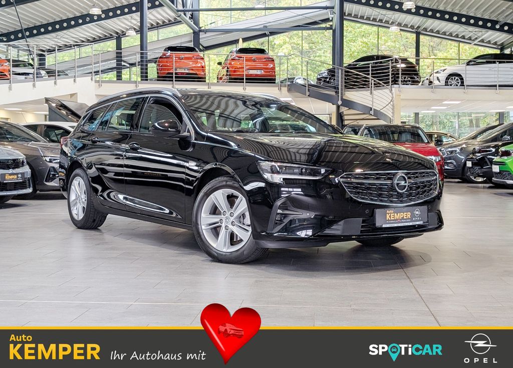 Opel Insignia 2022