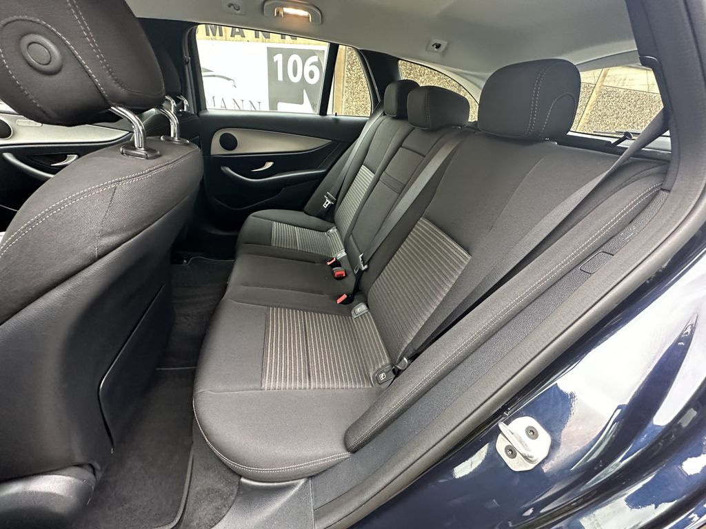 Mercedes-Benz E 300 2022