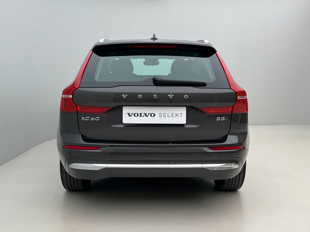Volvo XC60 2022