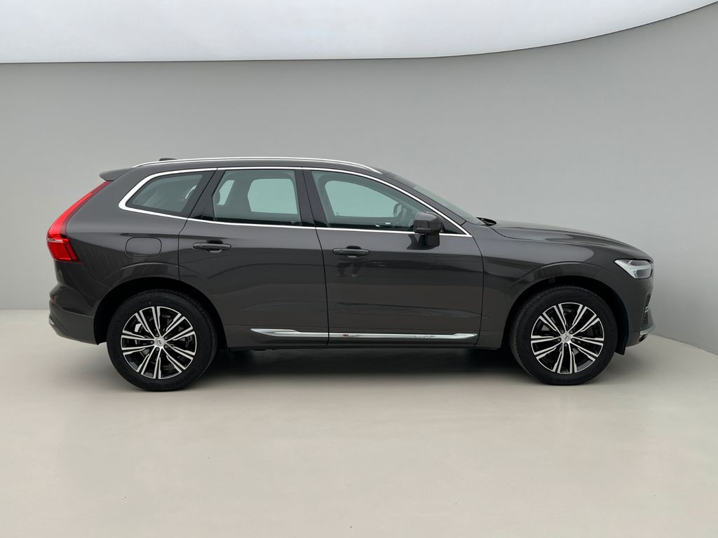 Volvo XC60 2022
