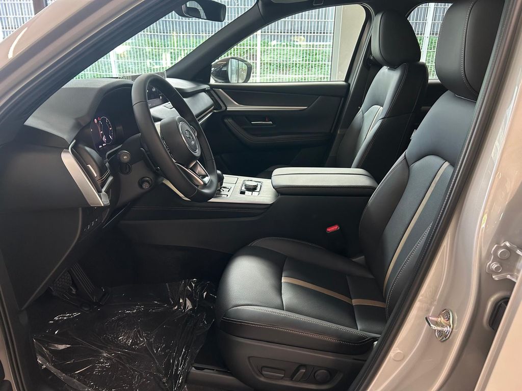 Mazda CX-60 2025