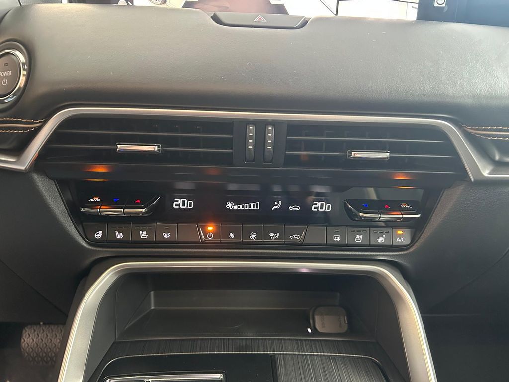 Mazda CX-60 2025