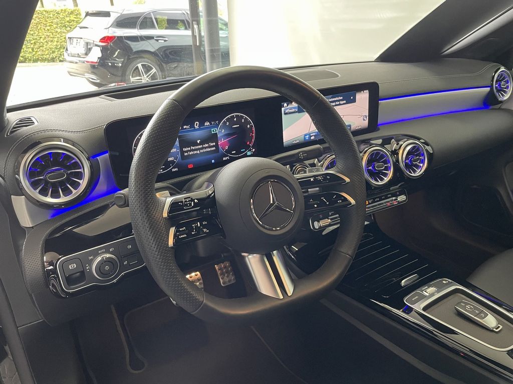 Mercedes-Benz CLA 220 2024