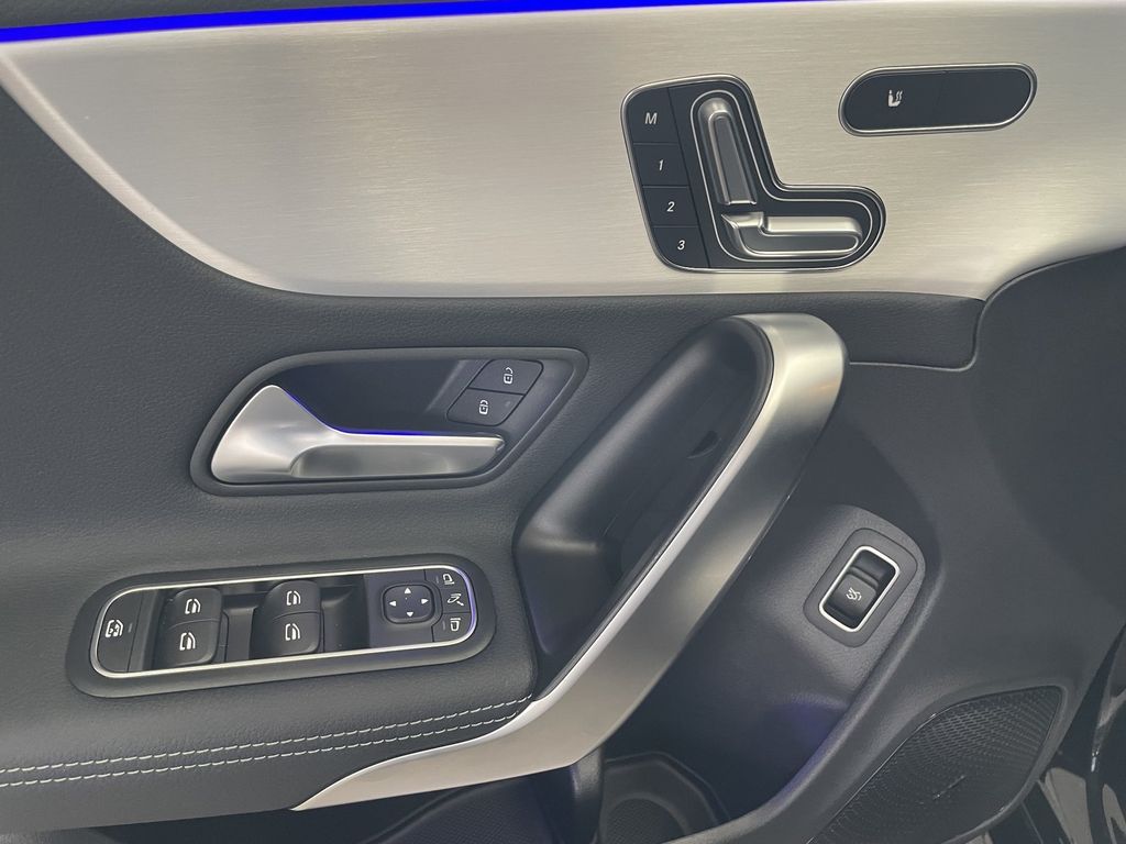 Mercedes-Benz CLA 220 2024