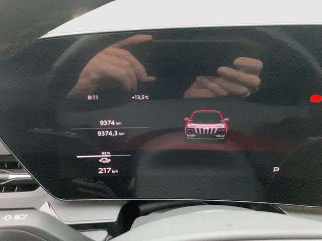 Audi Q6 e-tron 2025