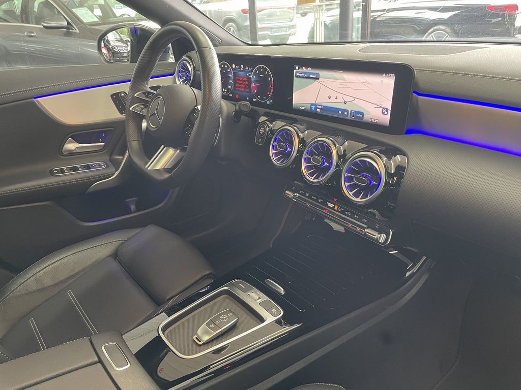 Mercedes-Benz CLA 220 2024