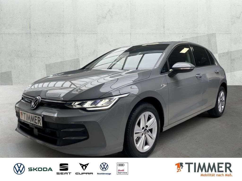Volkswagen Golf 2025