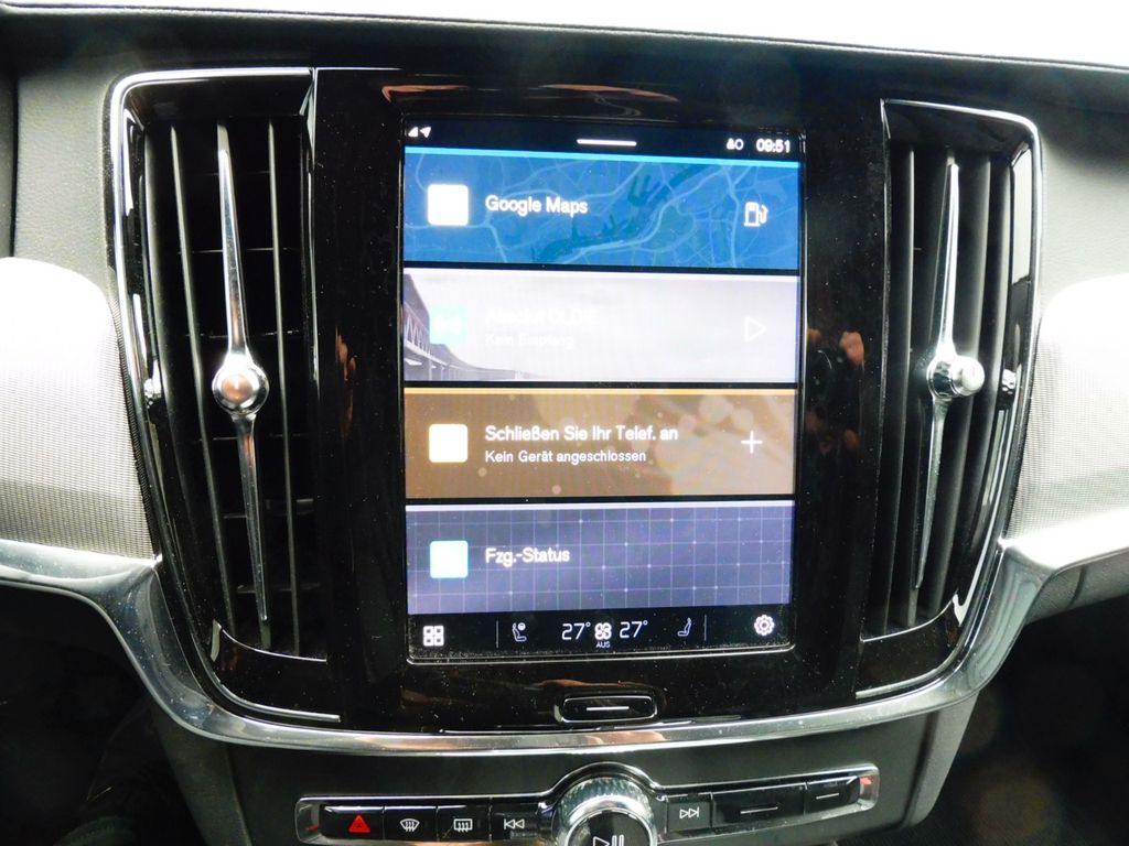 Volvo V90 Cross Country 2024