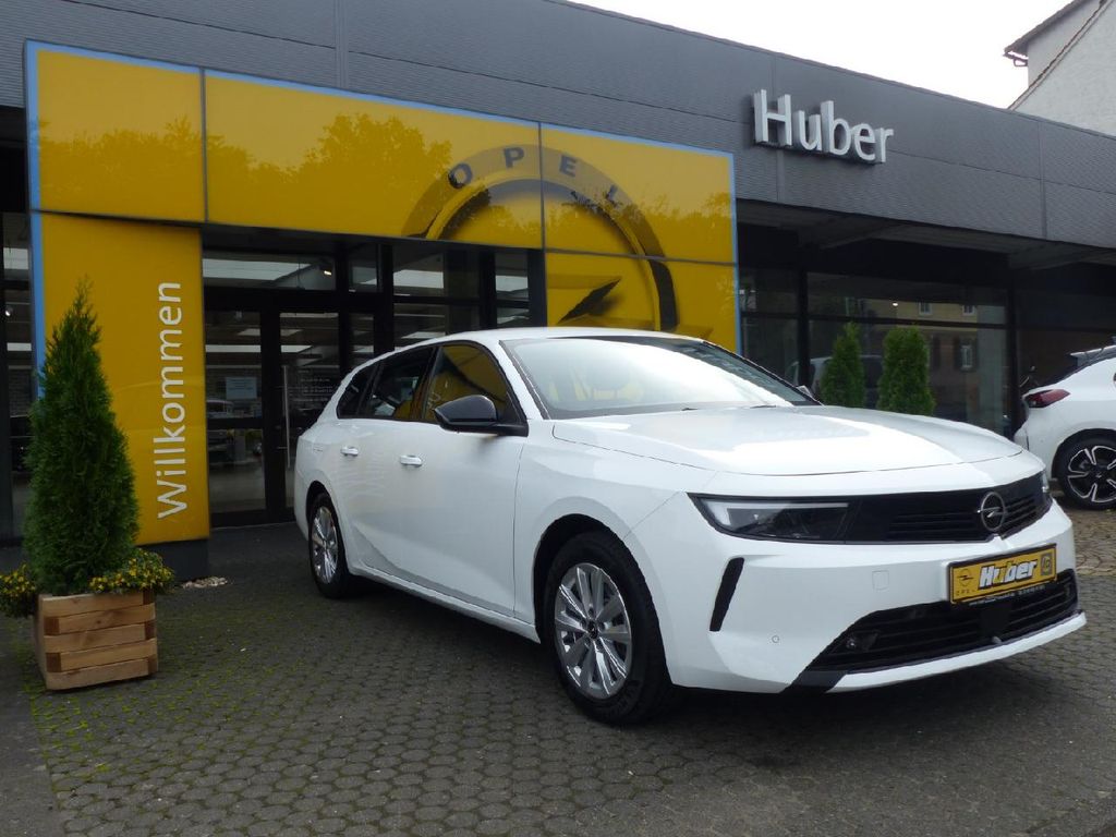 Opel Astra 2024