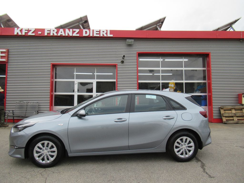 Kia cee'd / Ceed 2025
