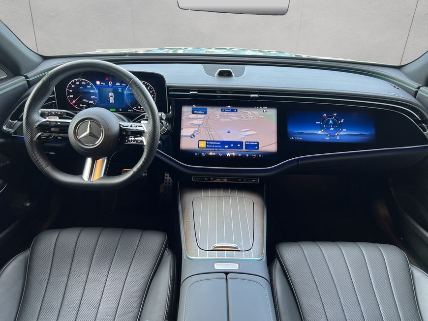Mercedes-Benz E 300 2024