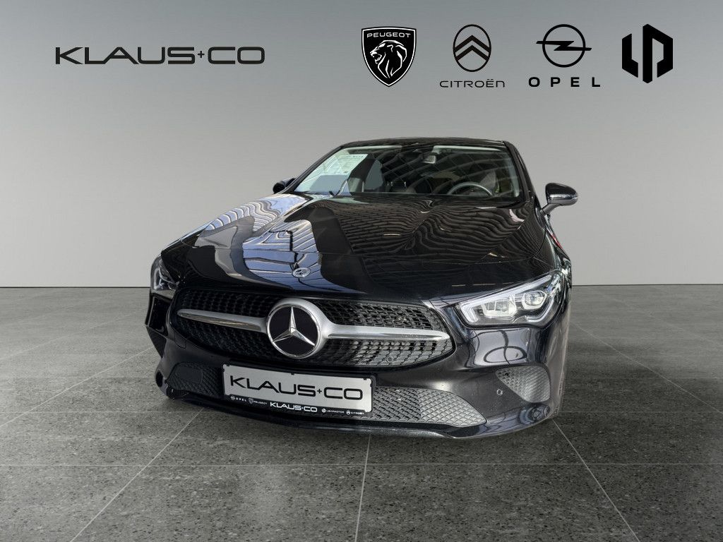 Mercedes-Benz CLA 200 2022