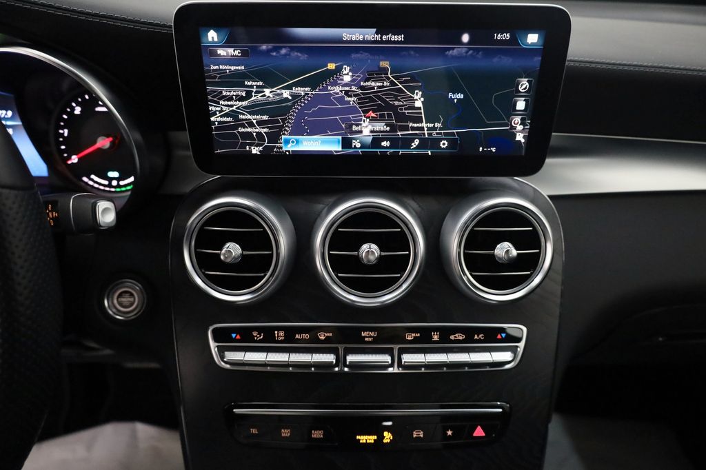 Mercedes-Benz GLC 300 2022