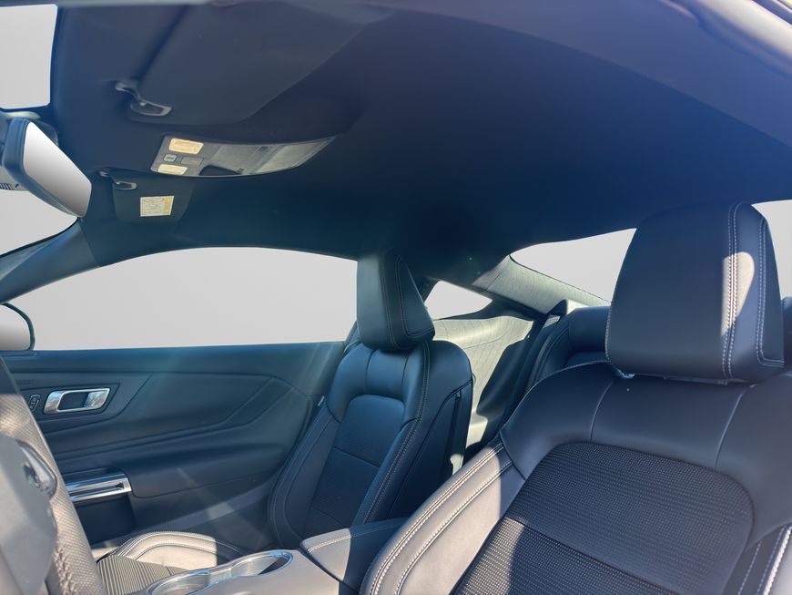 Ford Mustang 2025