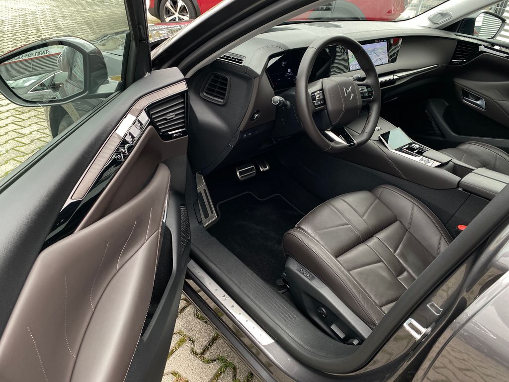 DS Automobiles DS4 2025