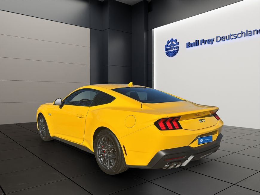Ford Mustang 2025
