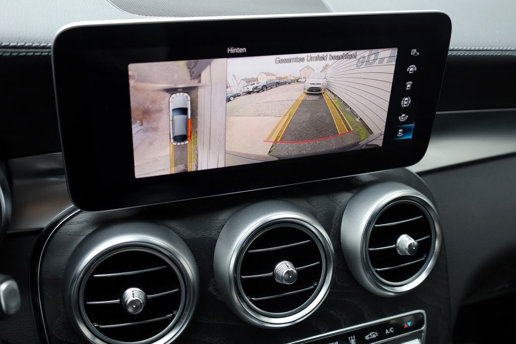 Mercedes-Benz GLC 300 2022