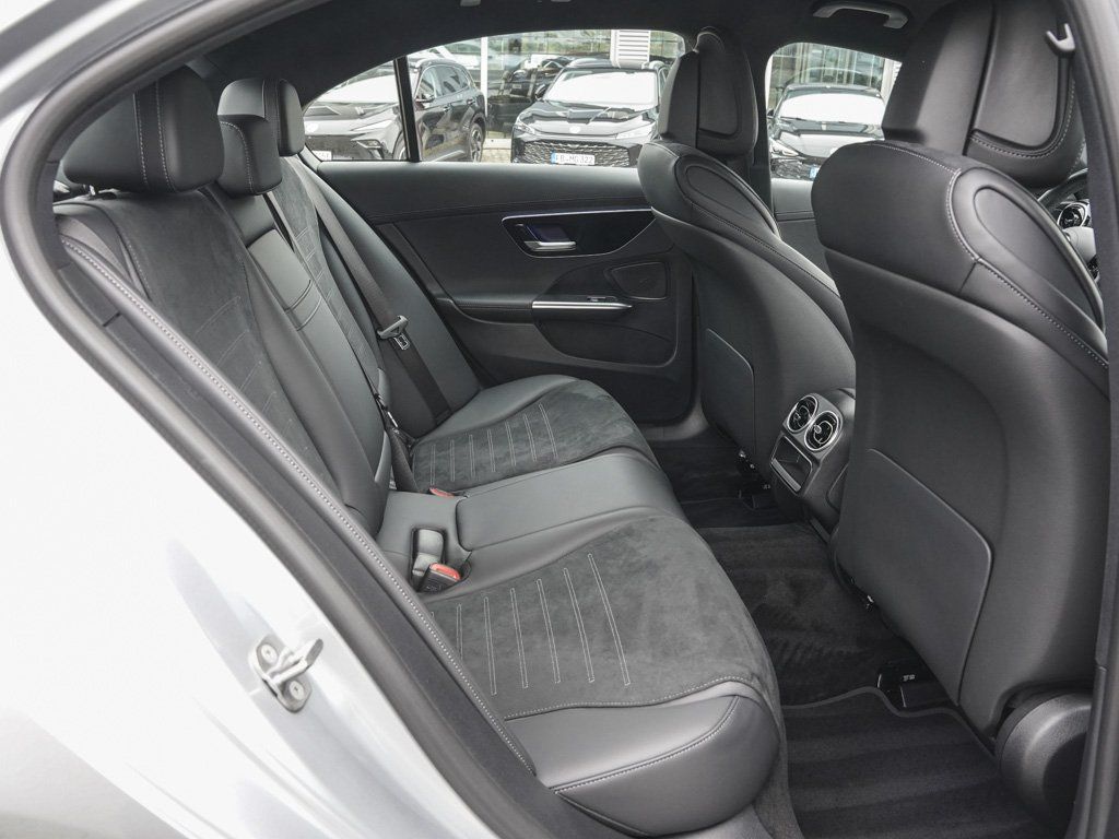 Mercedes-Benz C 300 2024