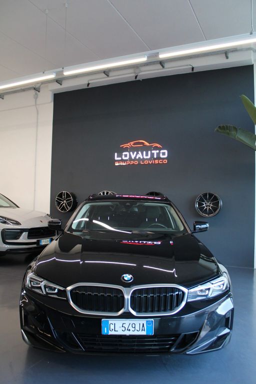 BMW 318 2022