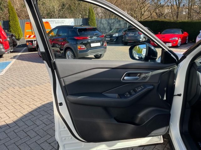 Nissan X-Trail 2025