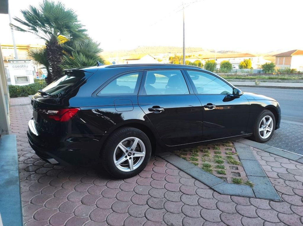 Audi A4 2022