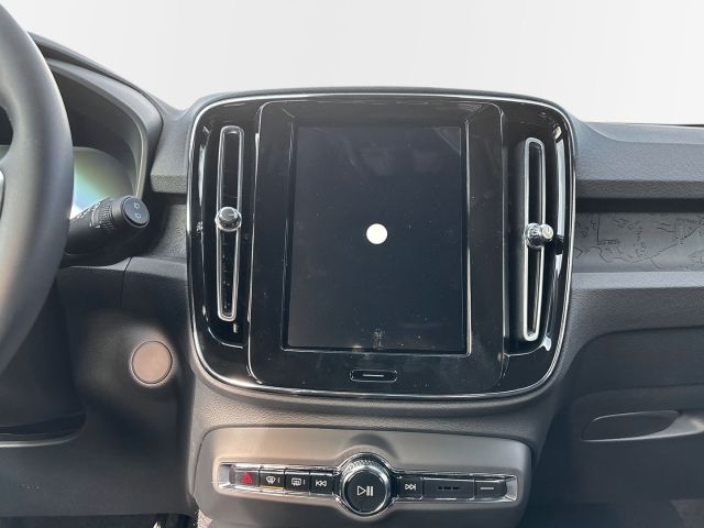 Volvo EX40