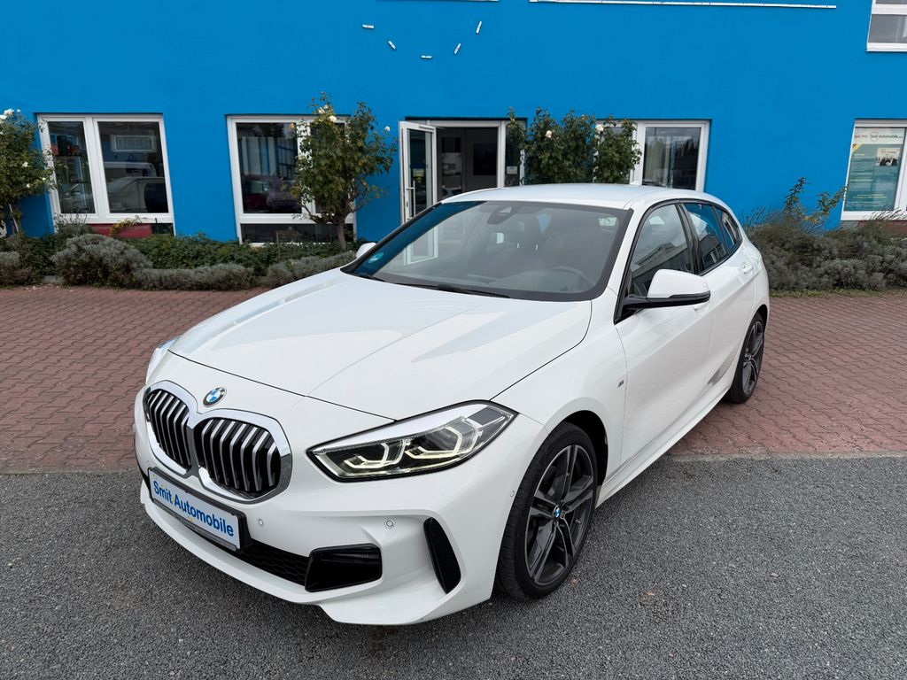 BMW 118 2024