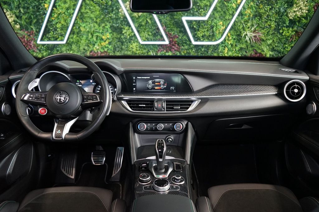 Alfa Romeo Stelvio 2020