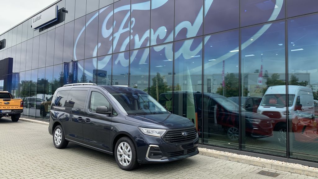 Ford Grand Tourneo