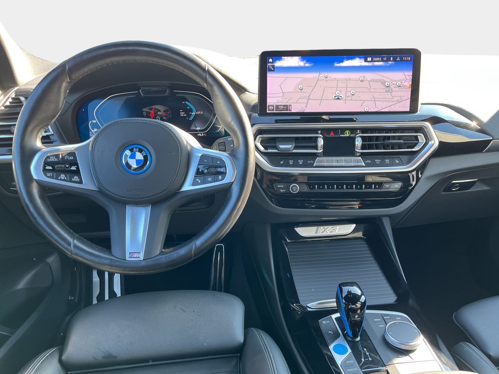 BMW iX3 2022