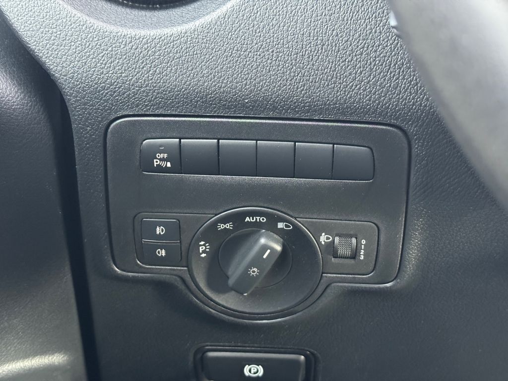 Mercedes-Benz Vito 2021