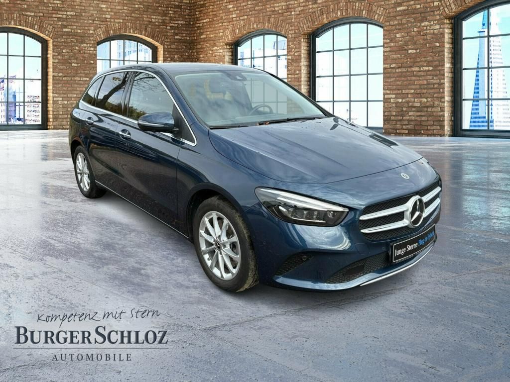 Mercedes-Benz B 250 2022